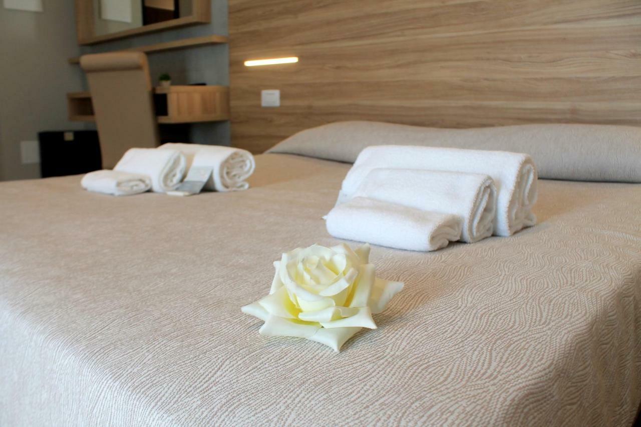Hotel Sanremo Ρίμινι Εξωτερικό φωτογραφία