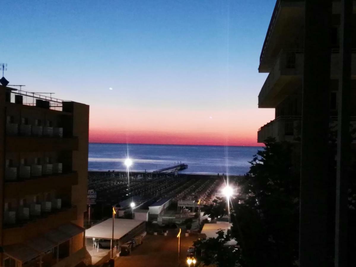 Hotel Sanremo Ρίμινι Εξωτερικό φωτογραφία